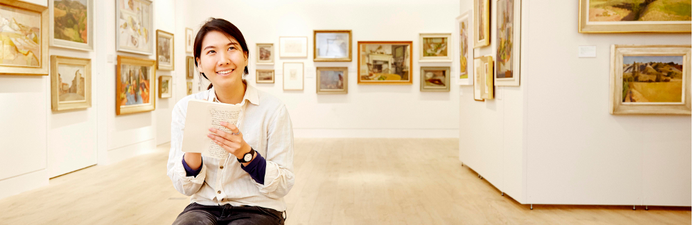 Student in an art gallery